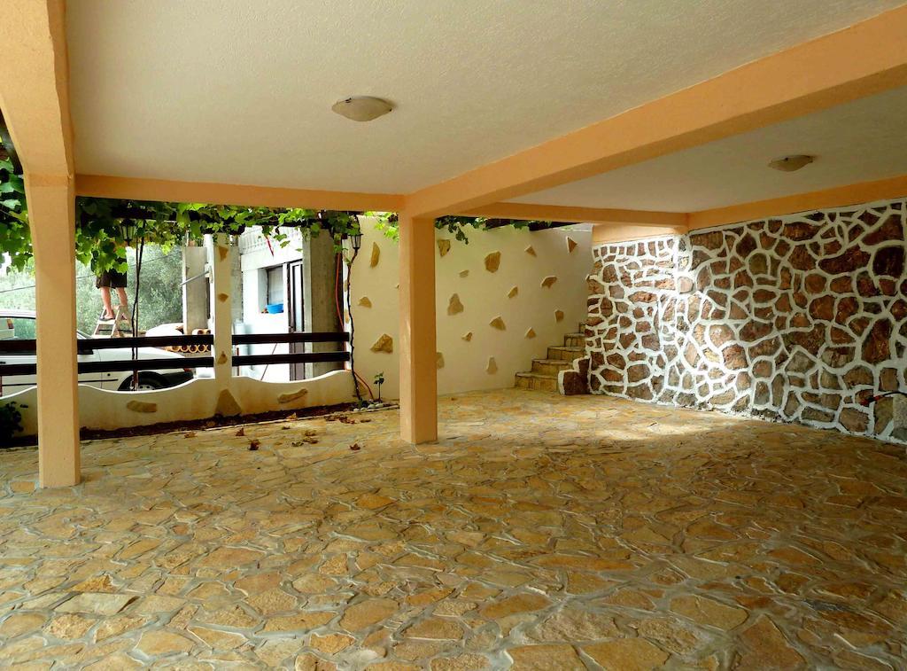 Apartments Papillon Podgorica Bagian luar foto